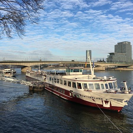 Knm Ms Switzerland I - Dusseldorf Hotel Eksteriør billede