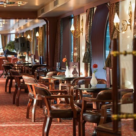 Knm Ms Switzerland I - Dusseldorf Hotel Eksteriør billede