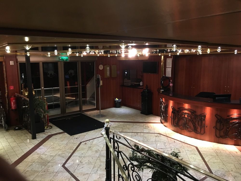 Knm Ms Switzerland I - Dusseldorf Hotel Eksteriør billede