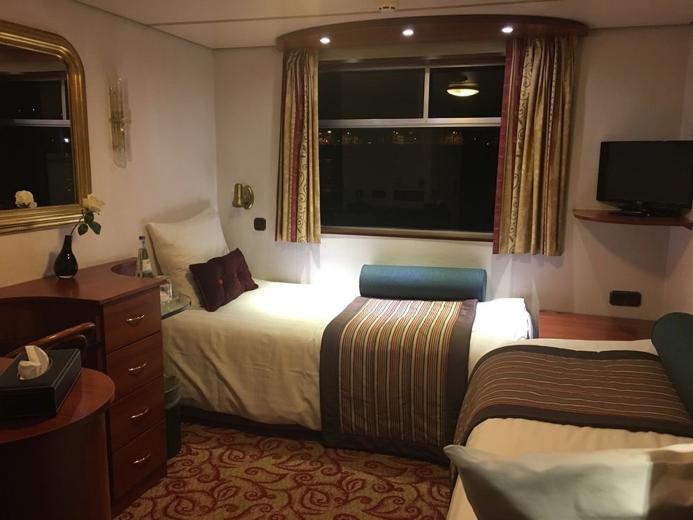 Knm Ms Switzerland I - Dusseldorf Hotel Eksteriør billede